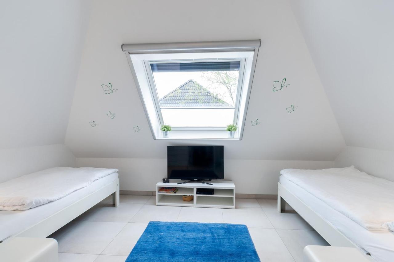 Am Horizont No 2 Fuer 2- 4 Pers, 2 Schlafz, Suedbalkon, Parkplatz Strandnah 400 Meter 징스트 외부 사진